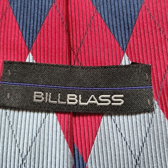 Bill Blass Stylish Red and Blue Men's Tie Necktie Geometric Argyle Red Blue Silk - Picture 4 of 13